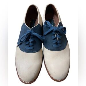 💙🤍GH Bass Two-Tone Blue & Cream Oxford Shoes size 11.5M. Beautiful, quality shoe